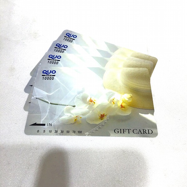 QUOカード 1万円券×4